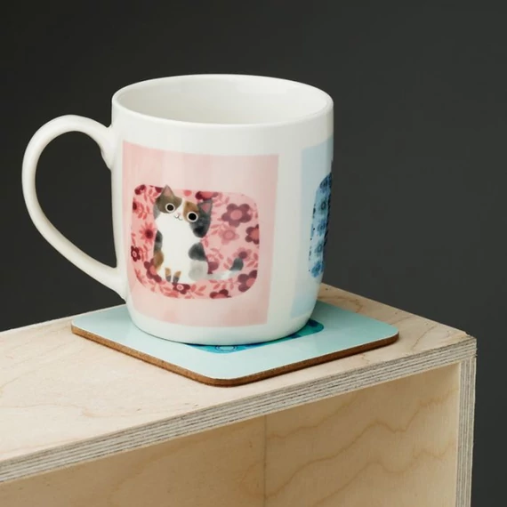 Űrmacskás porcelán bögre 3 képpel  parafa alátéttel 300 ml, díszdobozban