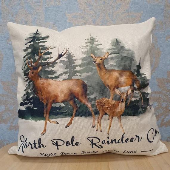 Karácsonyi Párnahuzat North Pole Reindeer Co.